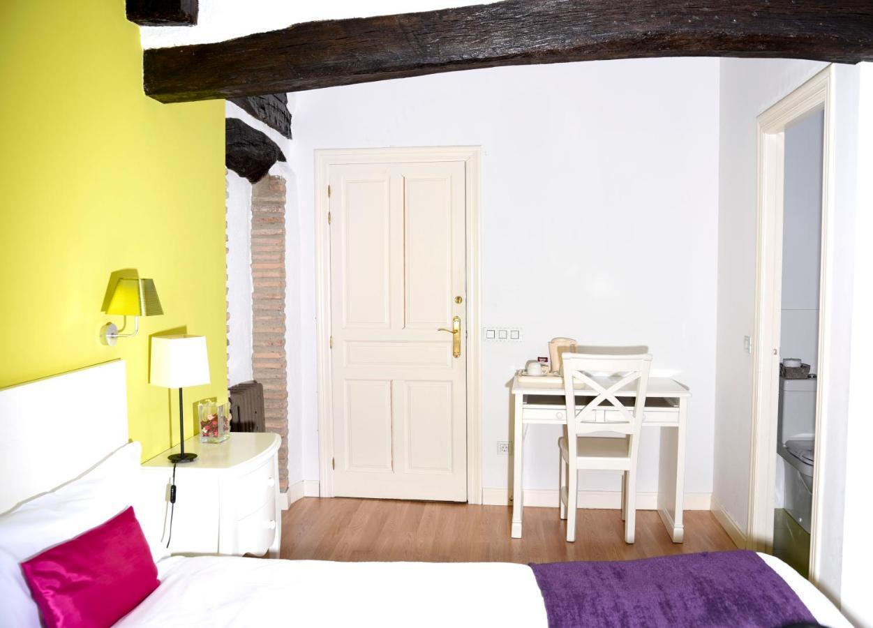 Hospederia Senorio De Brinas Hotell Exteriör bild